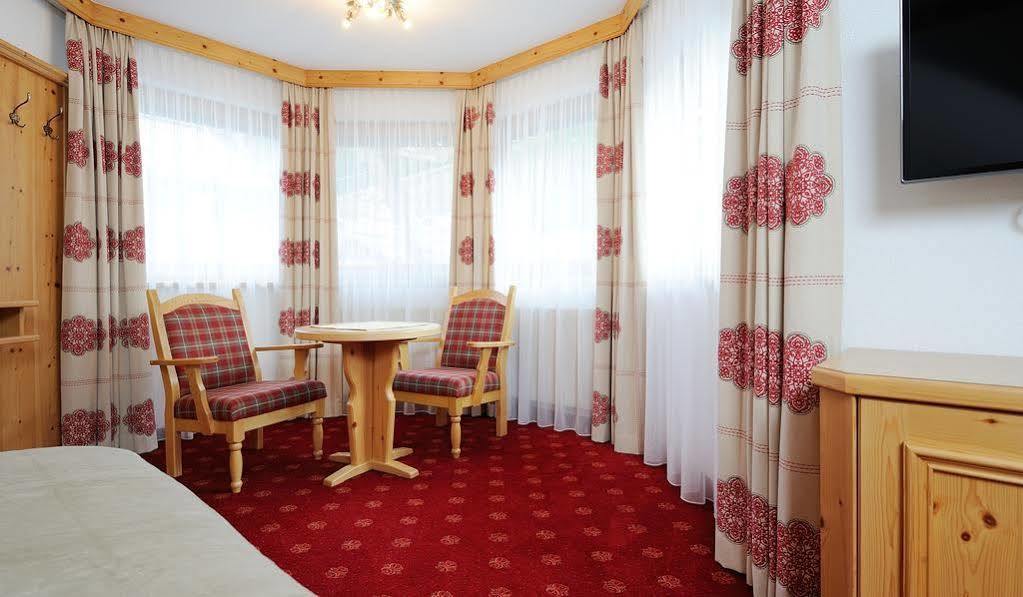 Hotel Maria Theresia Ischgl Extérieur photo