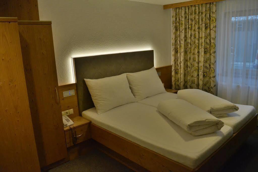 Hotel Maria Theresia Ischgl Extérieur photo
